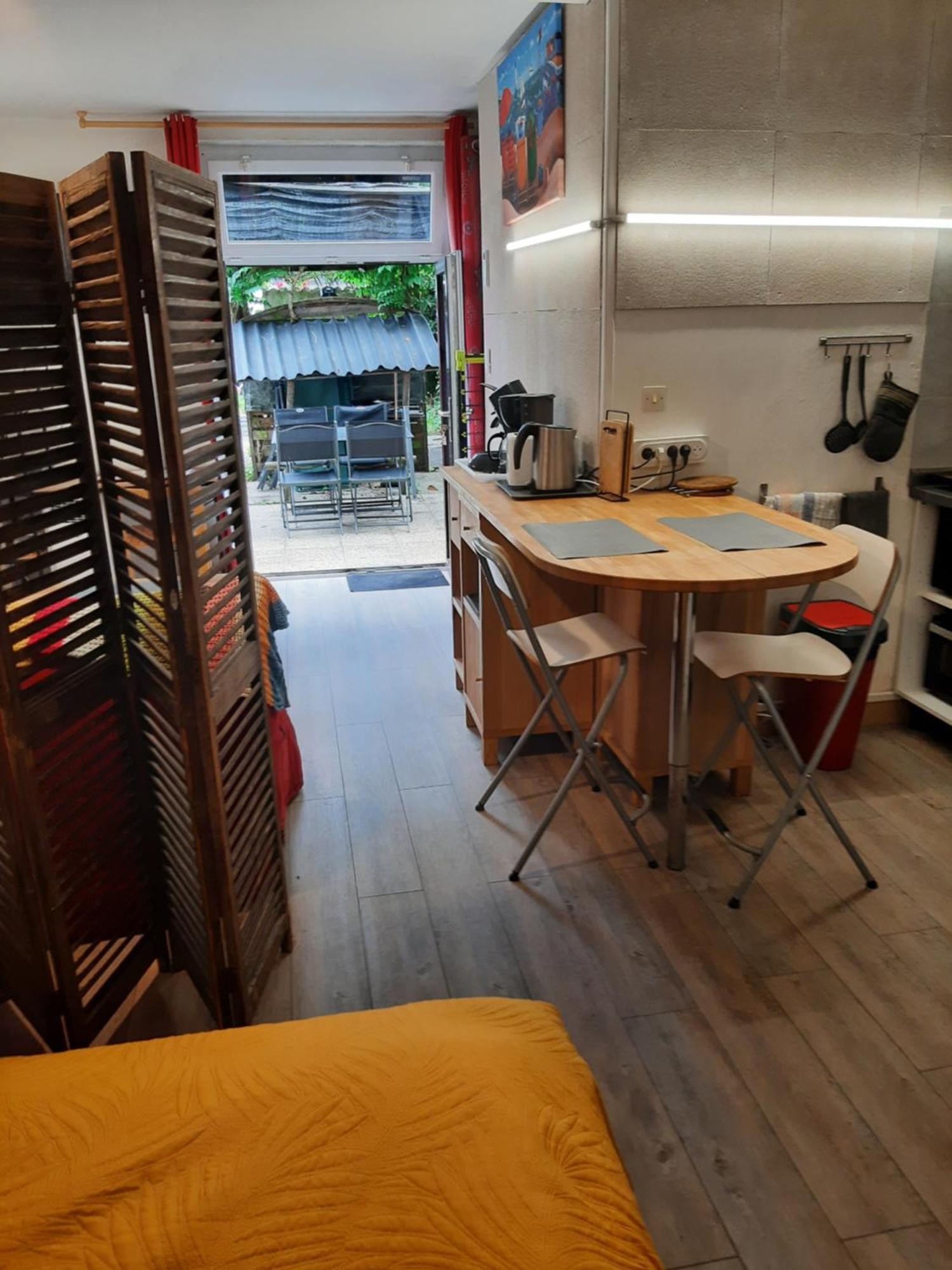 Duplex14H 1Er Etage Jardinet 1 Parking Ou Studio14B Rdc Terrasse Sans Parking ラ・ロシェル エクステリア 写真