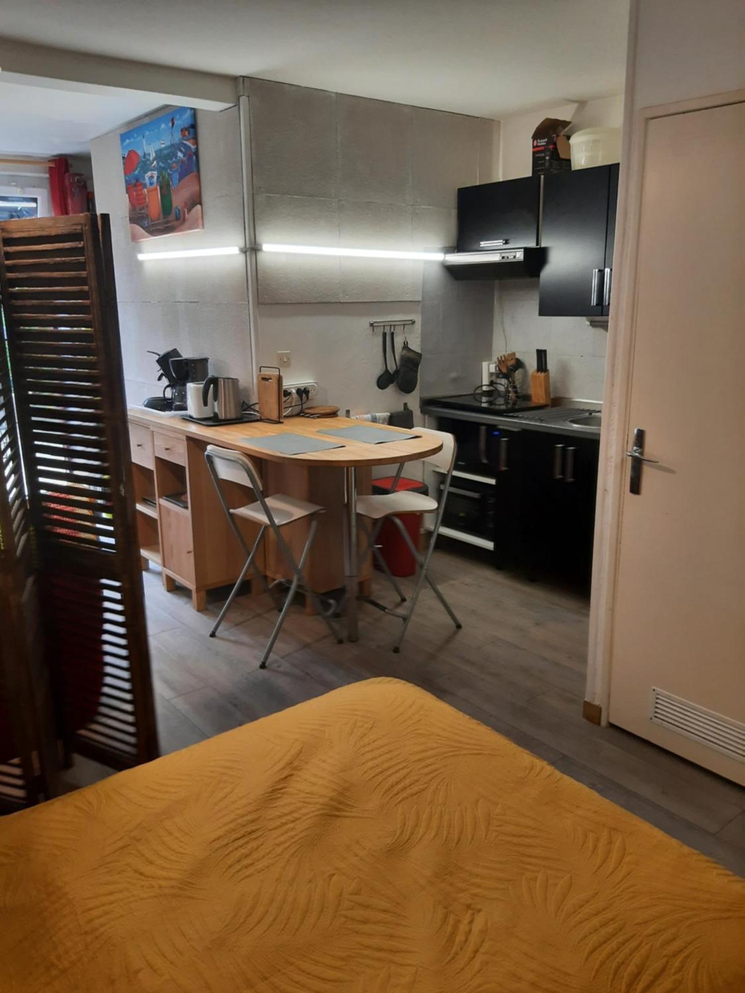 Duplex14H 1Er Etage Jardinet 1 Parking Ou Studio14B Rdc Terrasse Sans Parking ラ・ロシェル エクステリア 写真