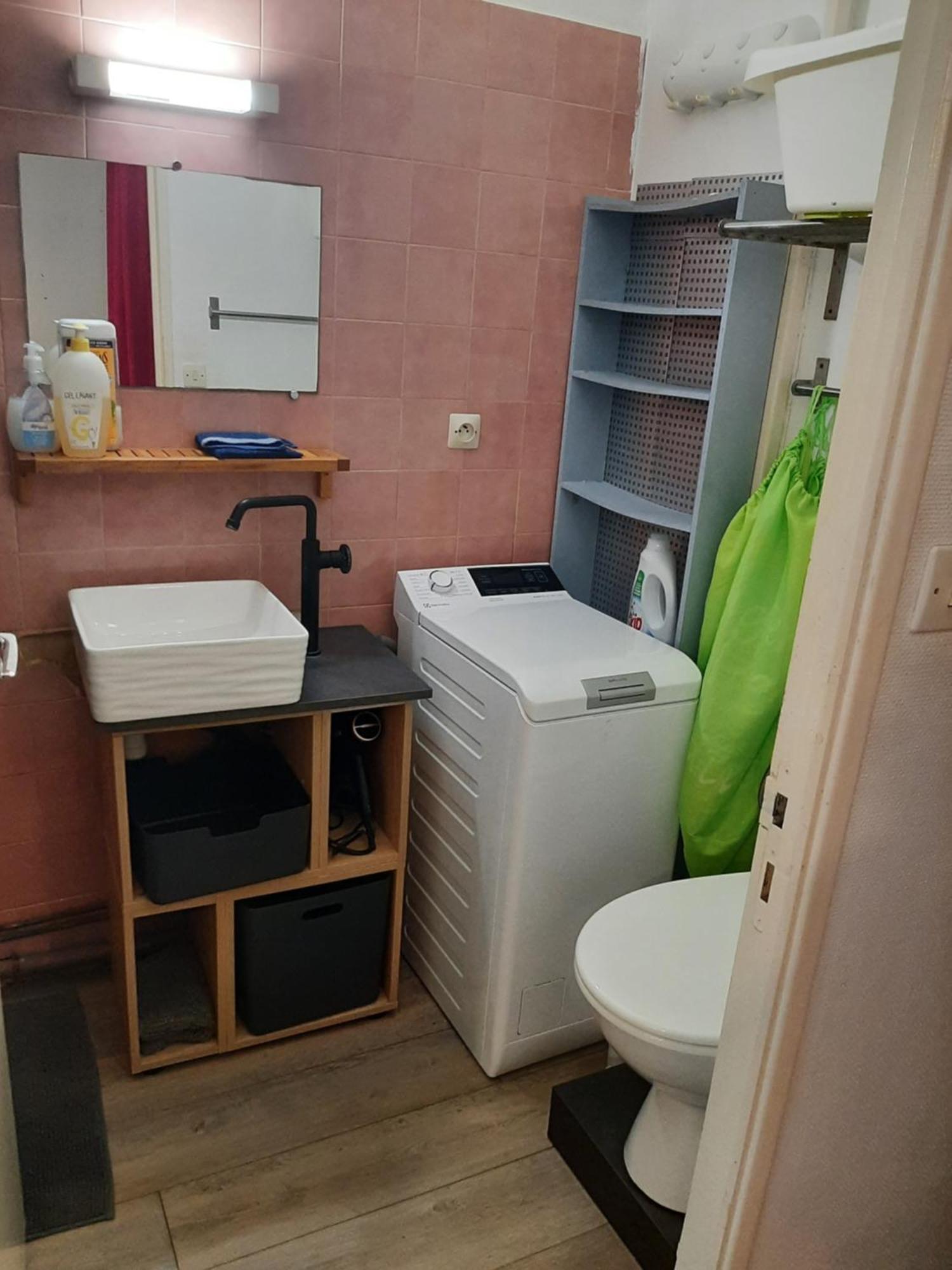 Duplex14H 1Er Etage Jardinet 1 Parking Ou Studio14B Rdc Terrasse Sans Parking ラ・ロシェル エクステリア 写真