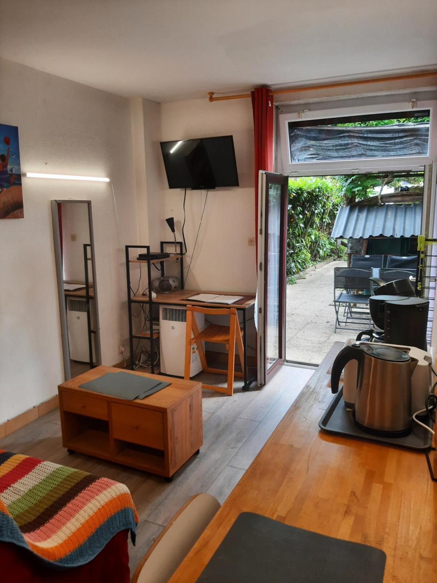Duplex14H 1Er Etage Jardinet 1 Parking Ou Studio14B Rdc Terrasse Sans Parking ラ・ロシェル エクステリア 写真
