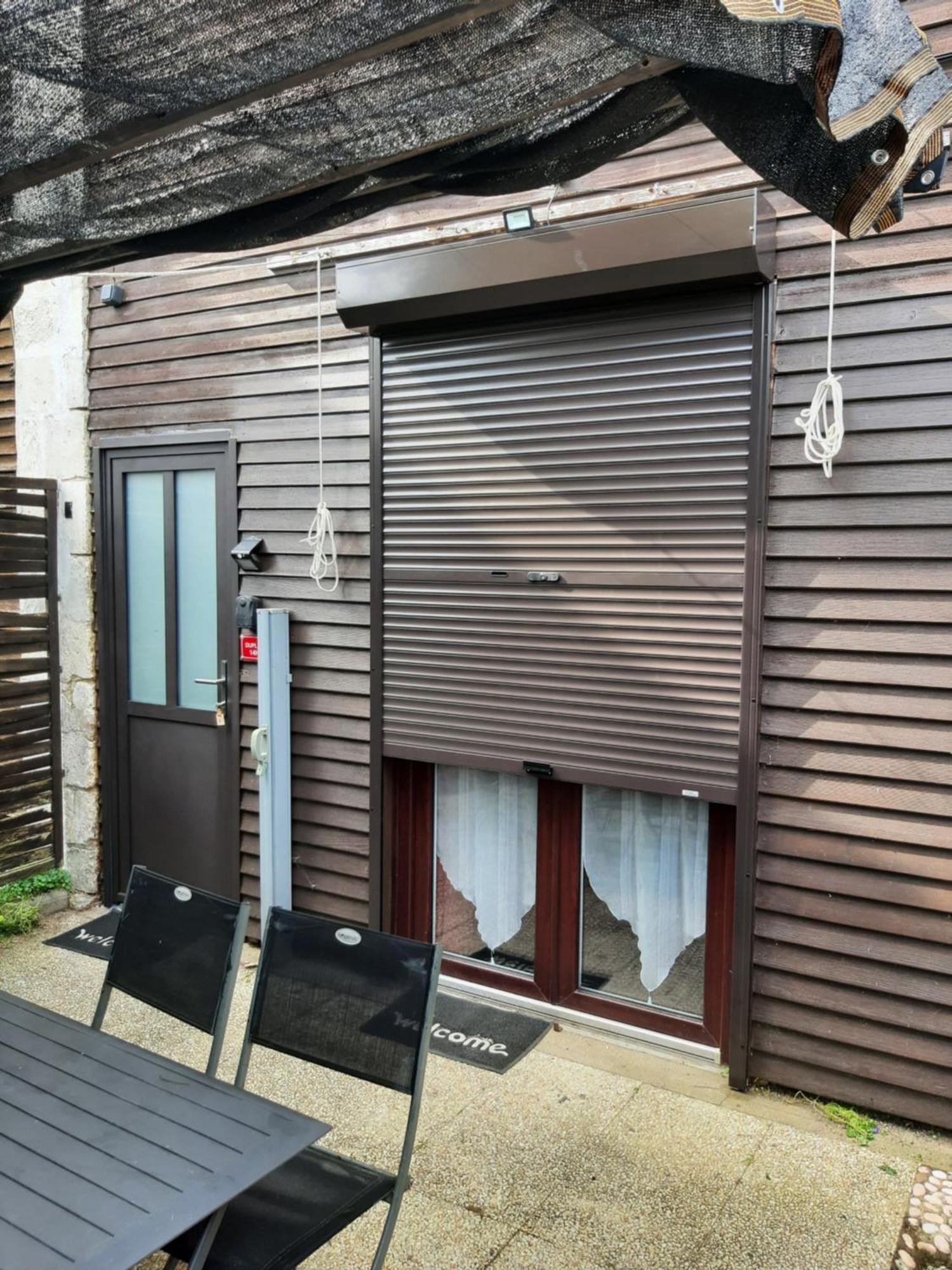 Duplex14H 1Er Etage Jardinet 1 Parking Ou Studio14B Rdc Terrasse Sans Parking ラ・ロシェル エクステリア 写真