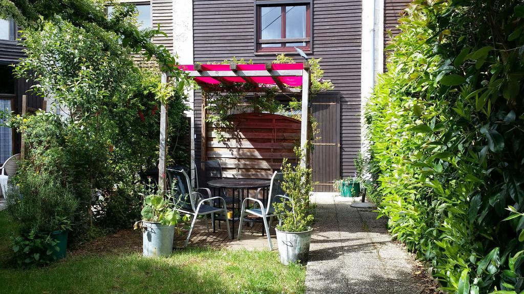 Duplex14H 1Er Etage Jardinet 1 Parking Ou Studio14B Rdc Terrasse Sans Parking ラ・ロシェル エクステリア 写真