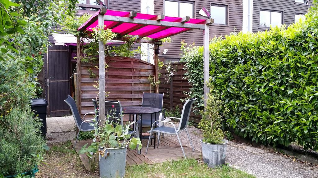 Duplex14H 1Er Etage Jardinet 1 Parking Ou Studio14B Rdc Terrasse Sans Parking ラ・ロシェル エクステリア 写真