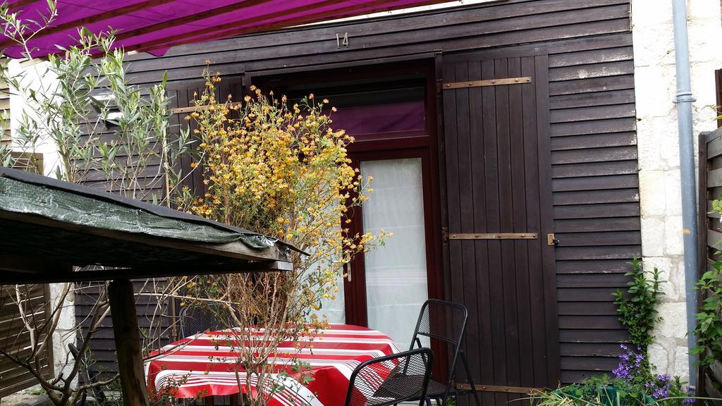 Duplex14H 1Er Etage Jardinet 1 Parking Ou Studio14B Rdc Terrasse Sans Parking ラ・ロシェル エクステリア 写真